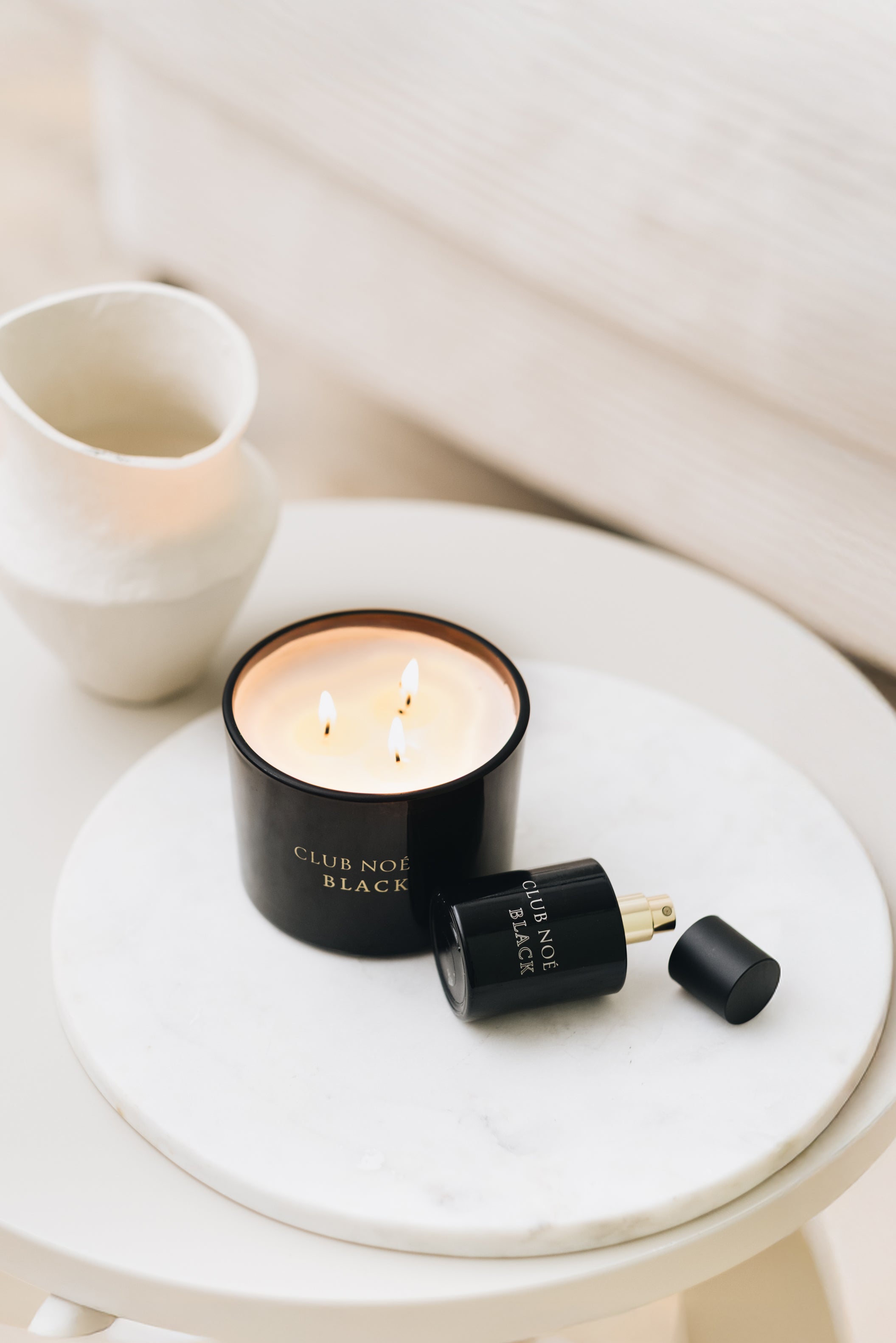 Black Soul Set bestehend aus Parfum und Duftkerze in schwarzem Glas, von Club Noe