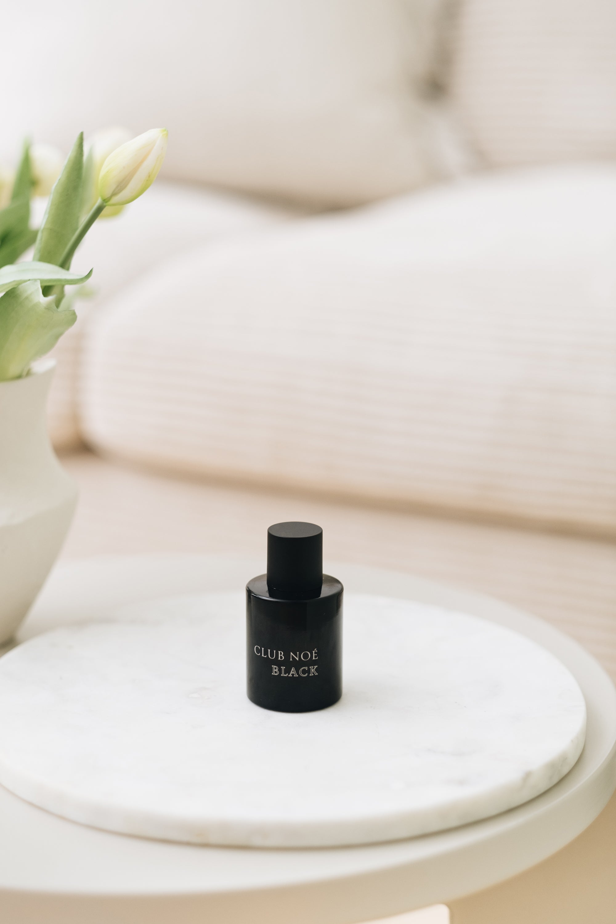 Black Soul Set bestehend aus Parfum und Duftkerze in schwarzem Glas, von Club Noe