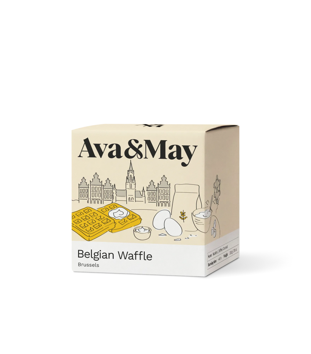 Ava&May Belgian Waffle Kerze, 220 Gramm, mit einer Abbildung der Brüsseler Skyline