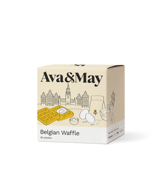 Ava&May Belgian Waffle Kerze, 220 Gramm, mit einer Abbildung der Brüsseler Skyline