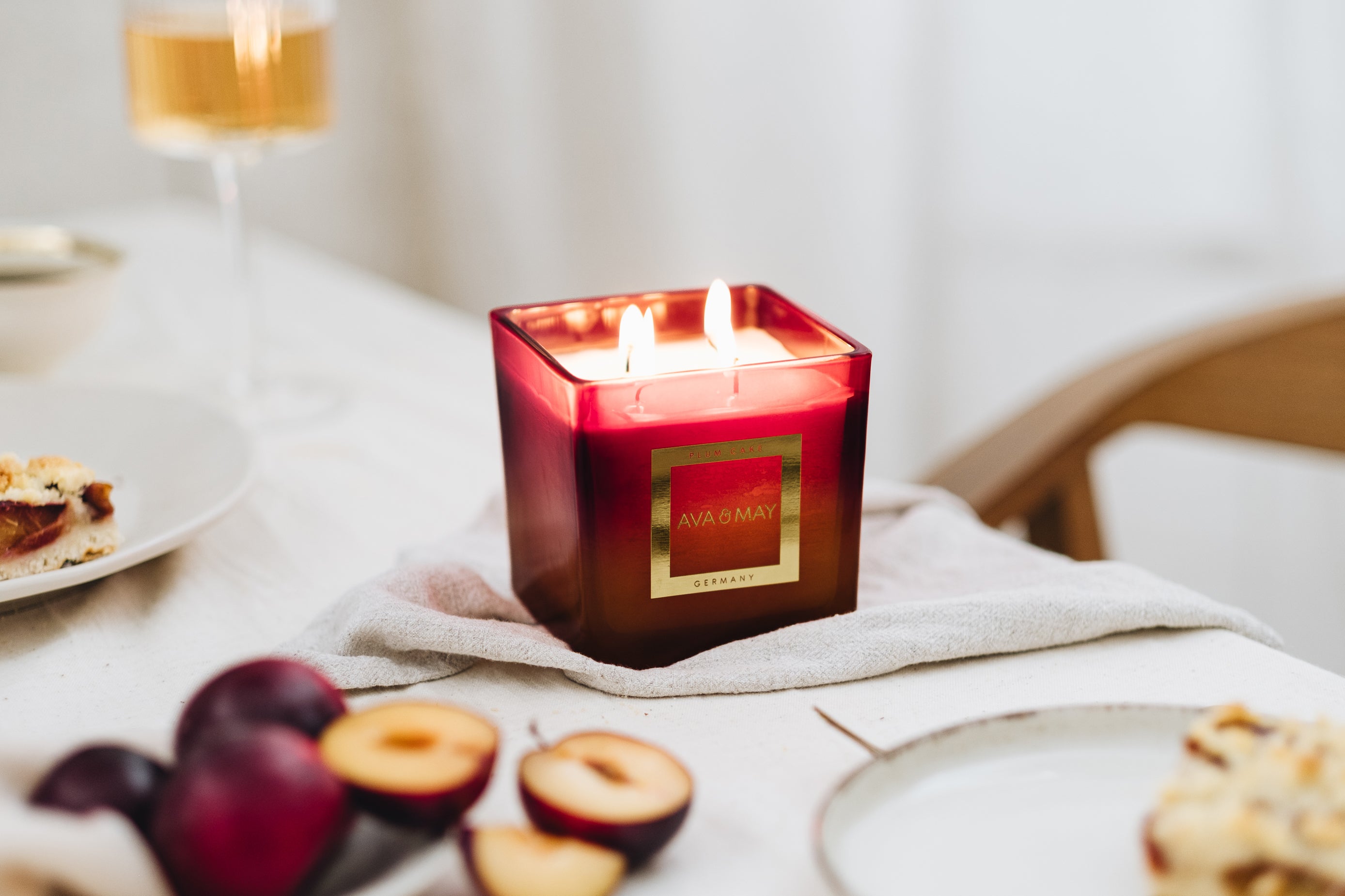 Plum Cake Große Duftkerze