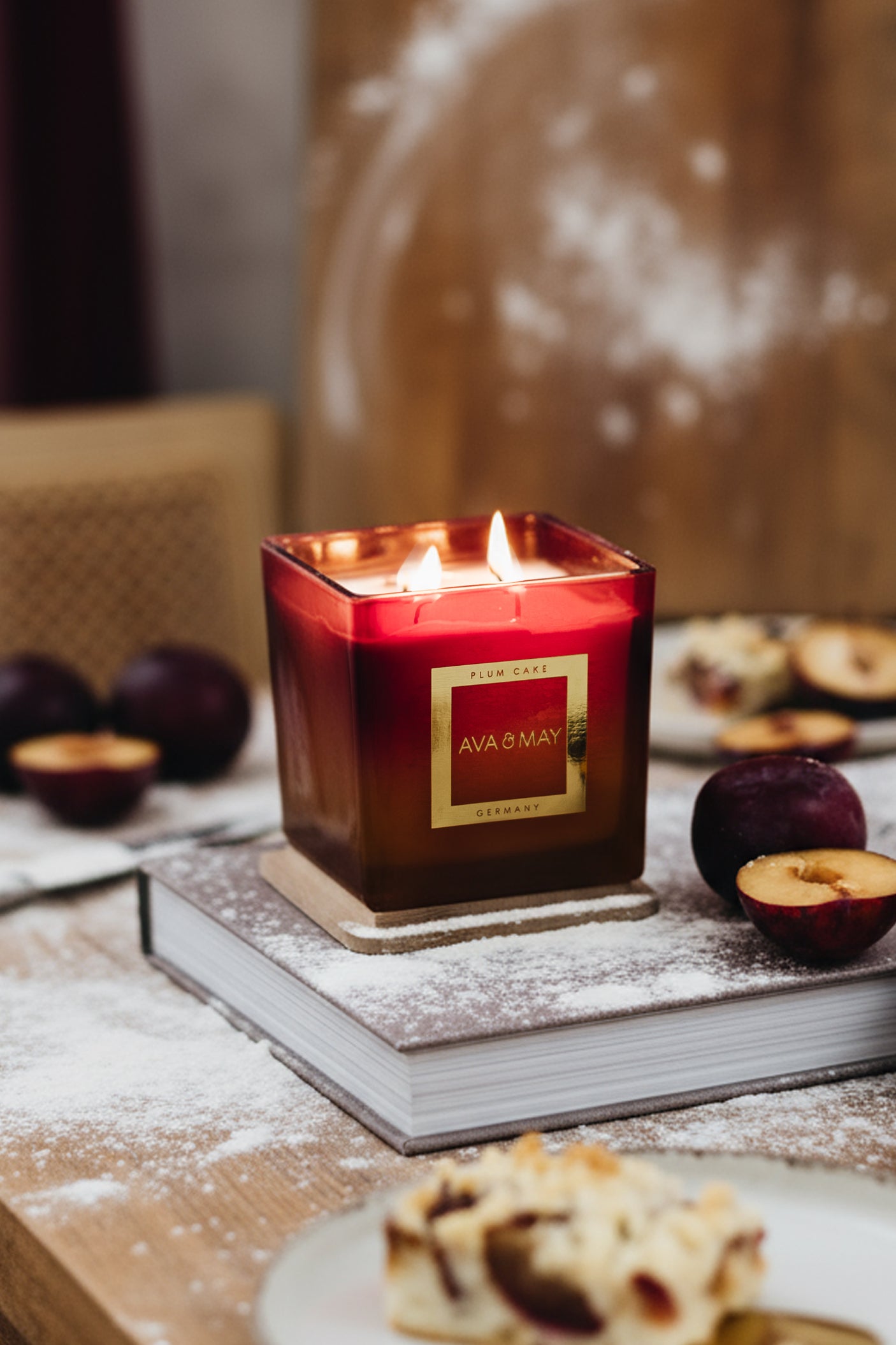 Plum Cake Große Duftkerze