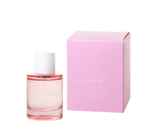 0.3 Eau de Parfum mit einem Hauch von Vanilie-duft in einer rosa Flasche, von Club Noe