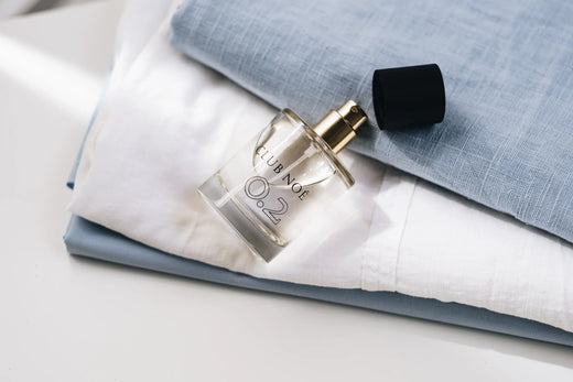 0.2 Eau de Parfum mit einer frischen Duftnote in durchsichtigem Glas, von Club Noe