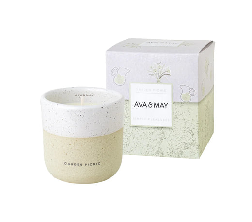 Garden Picnic Duftkerze mit floraler Duftnote in Keramikglas, von AVA & MAY
