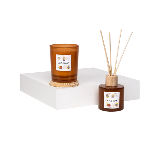 Barcelona Home Fragrance Set bestehend aus Duftkerze und Duftstäbchen, von AVA & MAY